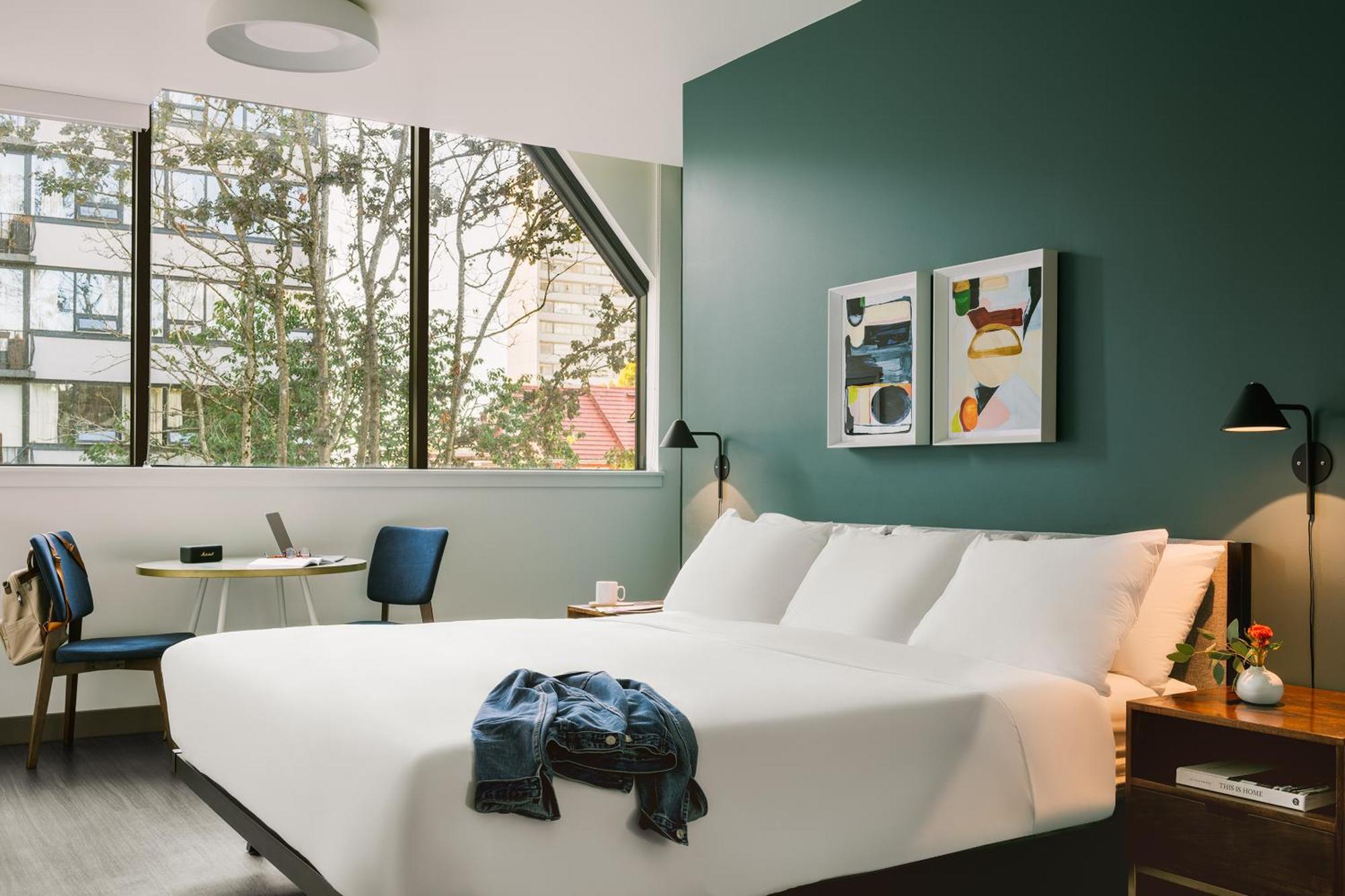Sonder At Revival Aparthotel Vancouver Bagian luar foto